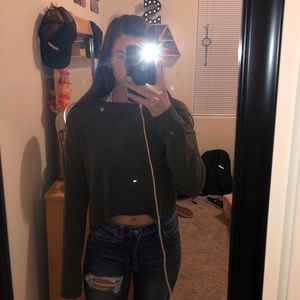 Cropped long sleeve